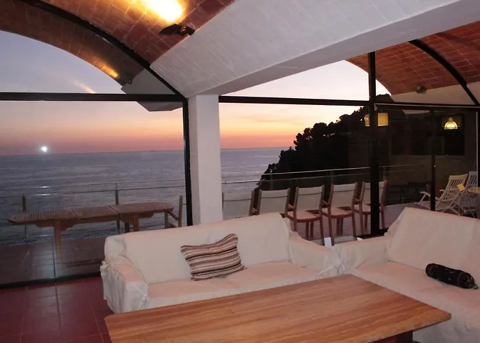 Sol Solet Вилла Льорет-де-Мар